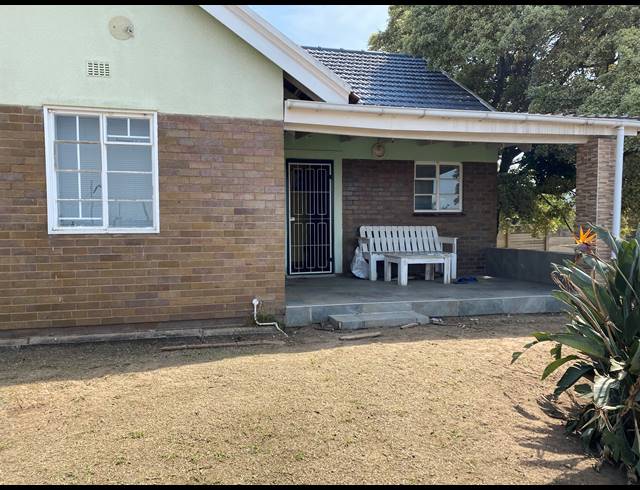 3 BEDROOM HOUSE RENTED IN NAPIERVILLE